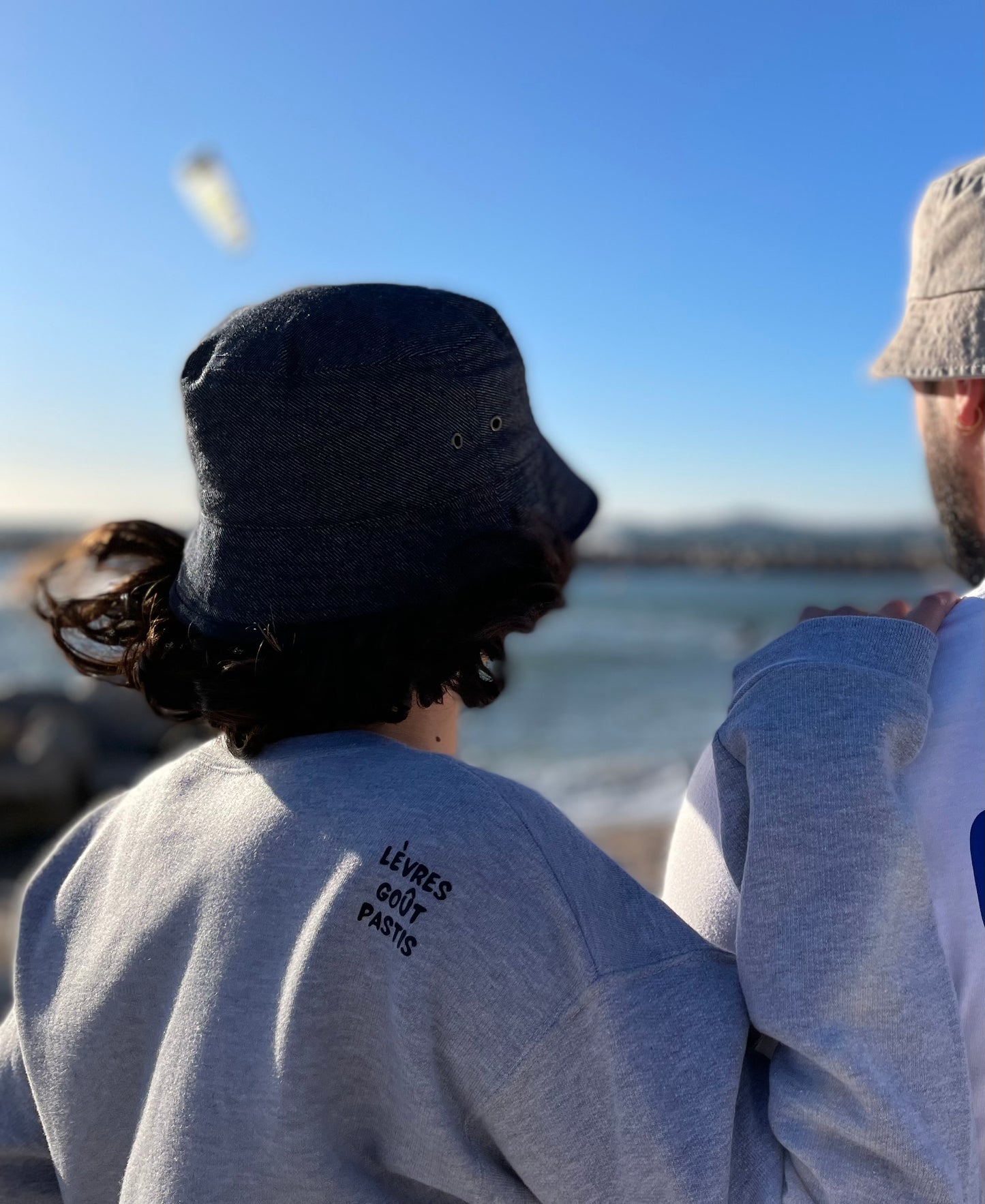 Sweat-Shirt 270G 50% Coton (Investing In Better Cotton)/ 50% Polyester Recyclé "BONNE MERE"